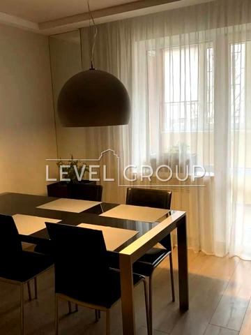 Тетянинська вул. (Леваневського), 7