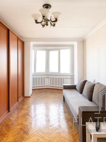 Дегтярівська вул., 43/5