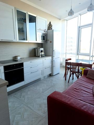 Італійський бульв., 1б