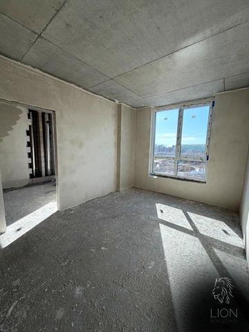 Садова вул., 1