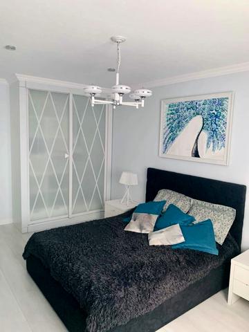 Андрія Аболмасова вул. (Панельна), 4