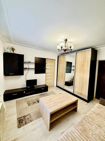 Вояків Дивізії Галичина вул., 15