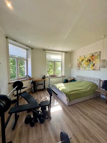 Івана Шараневича вул., 2