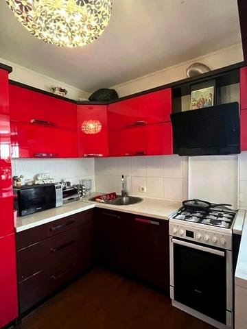 Карпенка вул., 8-А