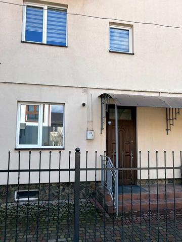 Щирецька вул., 16