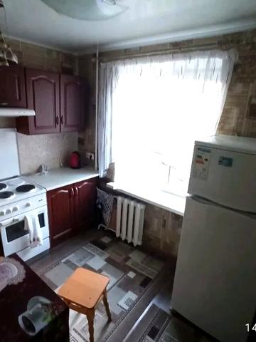 Богдана Хмельницького бульв., 11