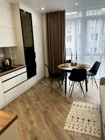 Малоголосківська вул., 32