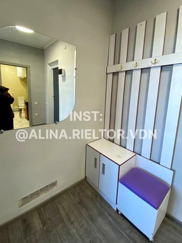 Камянська вул., 206