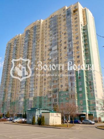Воскресенська вул., 18