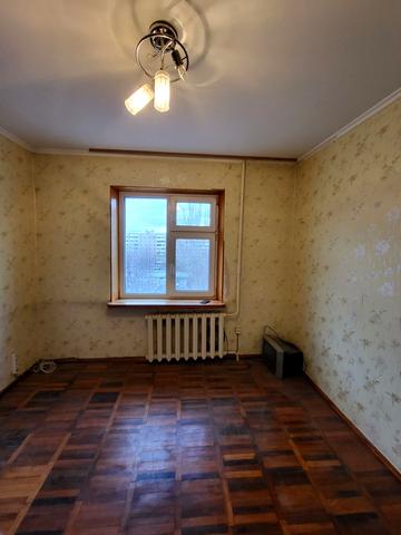 Чарівна вул., 34
