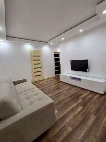 Академіка Глушкова просп., 9-В