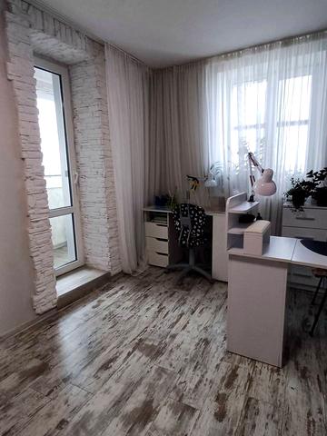 Владислава Бувалкіна вул. (Бочарова Генерала), 13