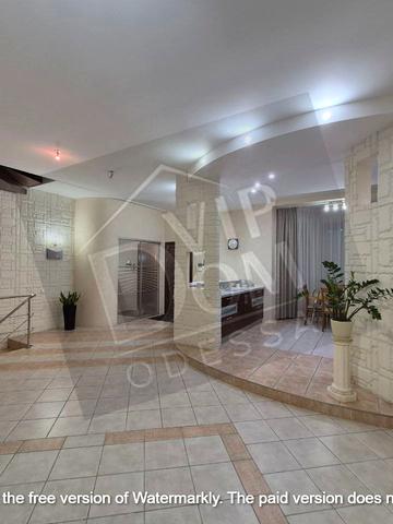 Полуничний пров.