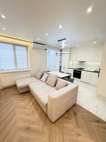 Євгена Рихліка вул. (5-й Щорса), 11-к