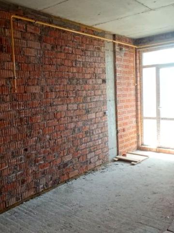 Бережанська вул., 18