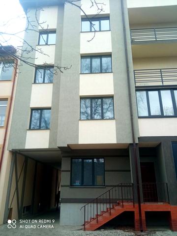 Куликівська вул., 48