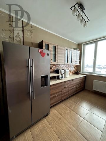 Лесі Українки вул., 21