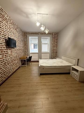 Старий Ринок пл., 2