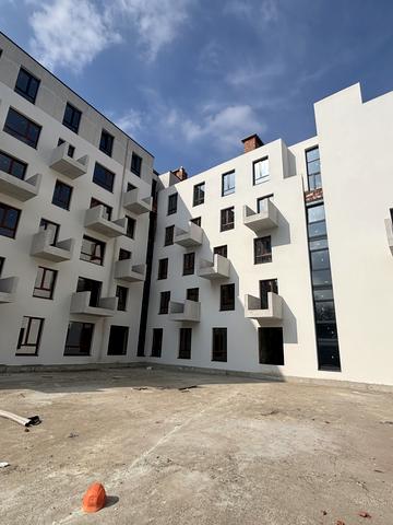 Пилипа Орлика вул., (Будинок Б)