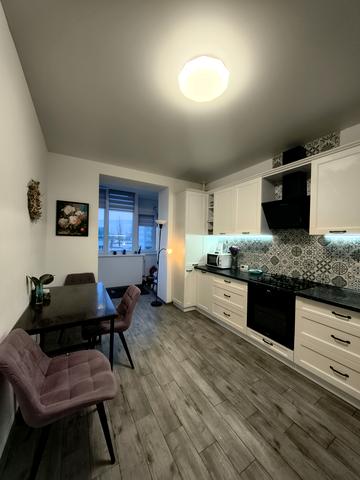 Академіка Янгеля вул. (Фрунзе), 6к