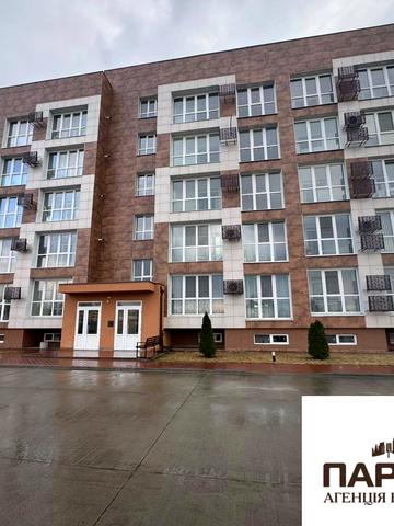 Богдана Хмельницького вул., (Будинок 8)