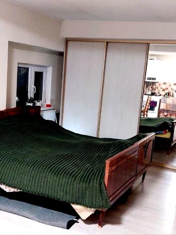 Бродівська вул., 53