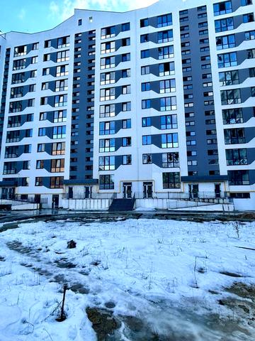 Мисливська вул., (Будинок 2)