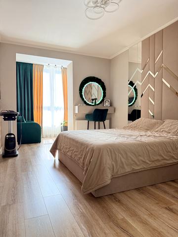 Олександра Довженка вул., 33