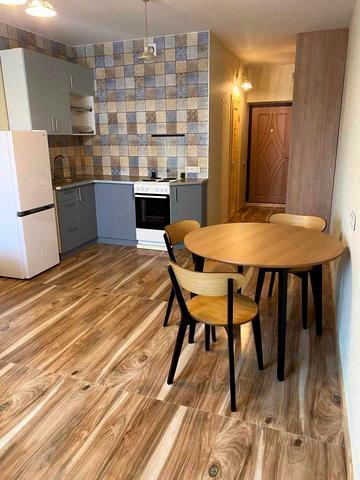 Львівська вул., 11