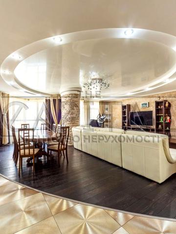 Олександра Мишуги вул., 2