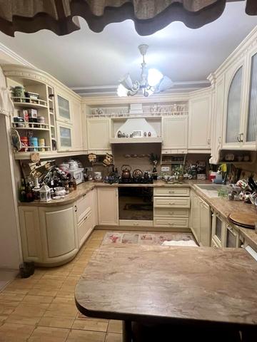 Литовська вул., 35В