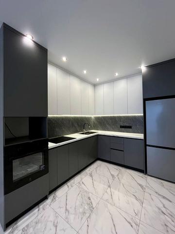 Європейська вул. (Жовтнева), 32