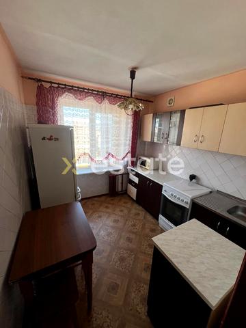 Середньофонтанська вул., 12а