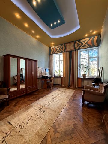 Чорноглазівська вул., 14