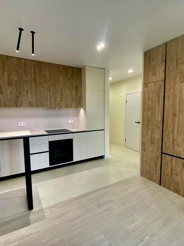 Миколи Різоля вул. (Маршала Судця), 32