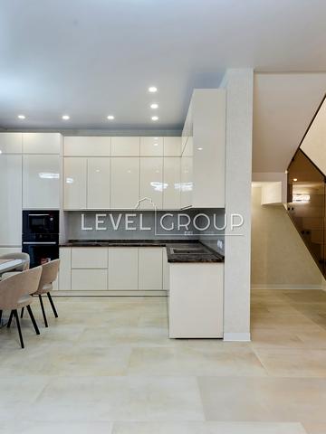 Курганна вул.