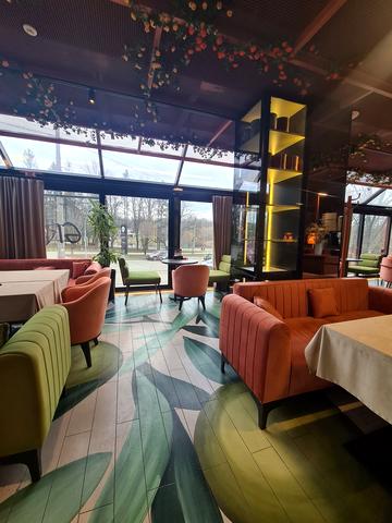 Сергія Скальда вул. (Комарова), 1