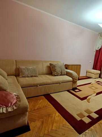 Володимира Великого вул. (Артема), 79