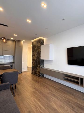 Сімферопольська вул., 2-К