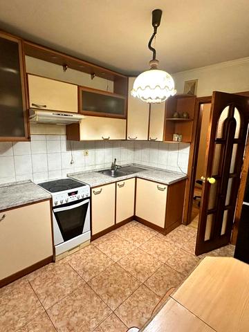 Азербайджанська вул. (Бакинських Комісарів), 16/4