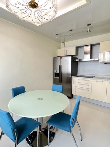 Михайла Гришка вул., 9