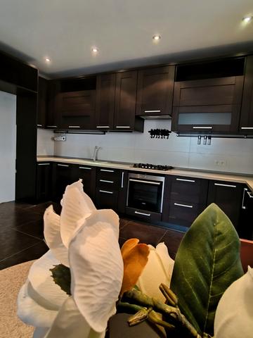 Юрія Руфа вул., 36