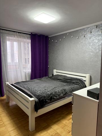 Героїв Десантників вул., 15