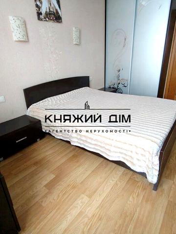 Микільсько-Слобідська вул., 1-А