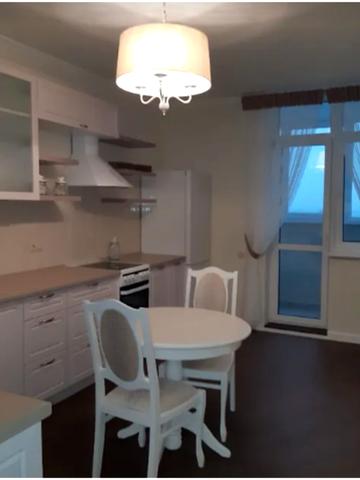 Воскресенська вул., 16-В