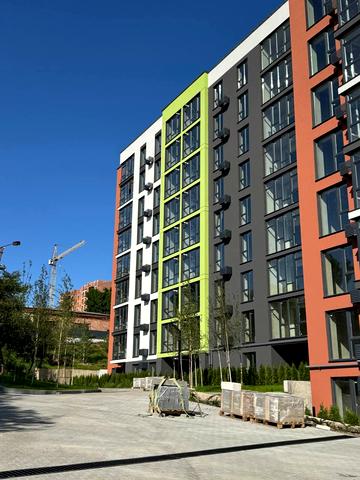 Тернопільська вул., (Будинок)