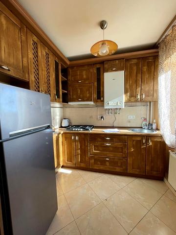 Степана Бандери вул., 50