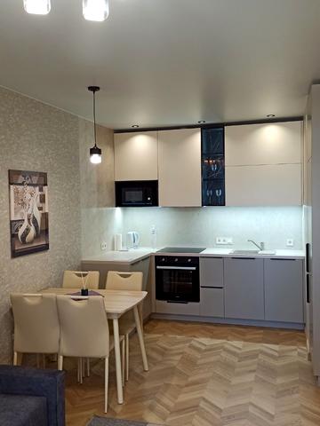 Варненська вул., 29