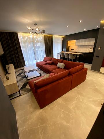 Вячеслава Чорновола просп. (), 16д