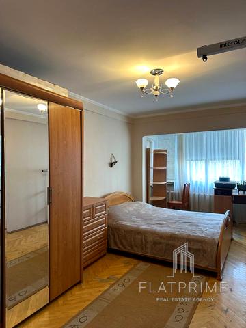 Митрополита Андрея Шептицького вул. (Анатолія Луначарського), 24